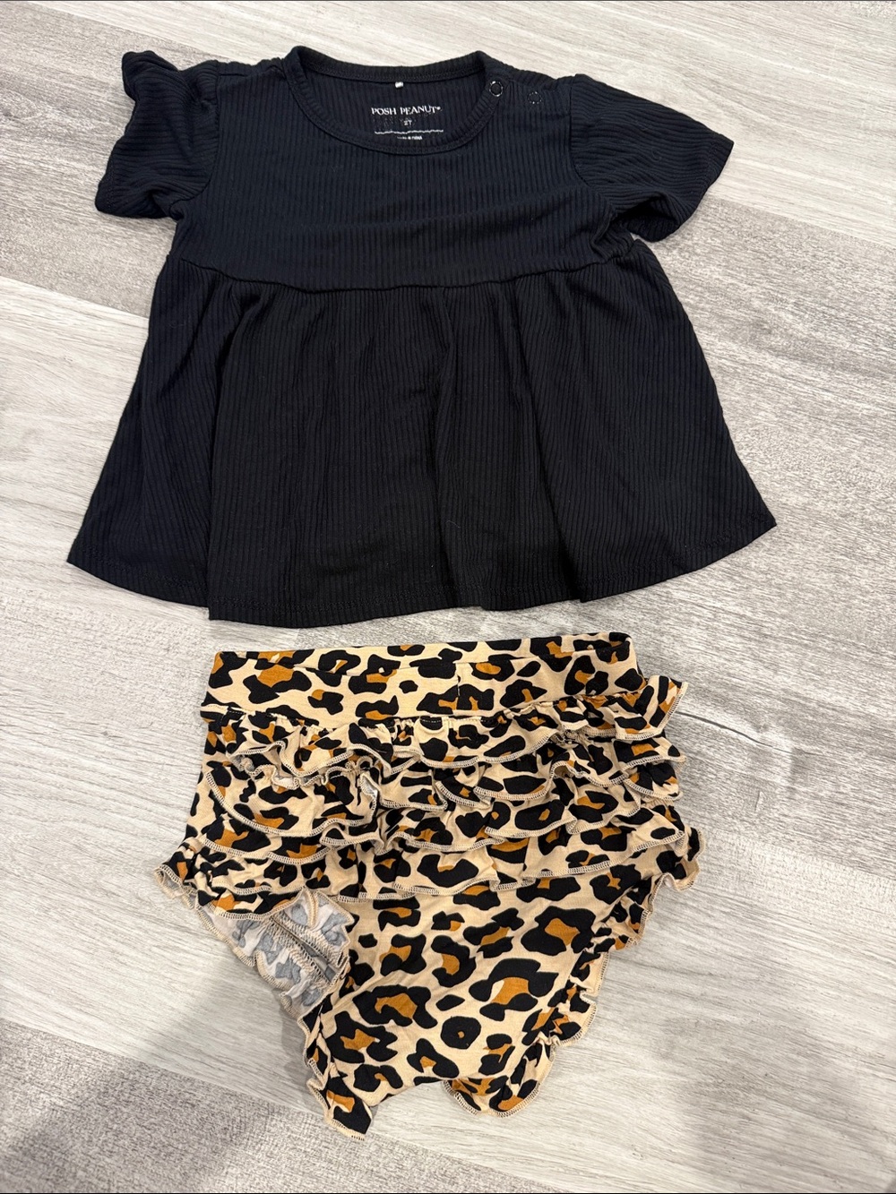 Posh Peanut Black Top with Leopard Print Ruffle Bloomers